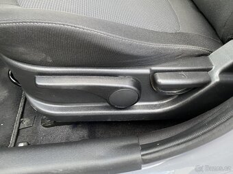 Hyundai I20 1.3i , 62 kW benzín, 2013 - 10