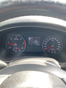 Kia Sportage - 10