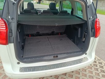 Peugeot 5008 2,0HDI 7míst TOP stav - 10