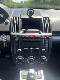 Land Rover Freelander 2, 2.2 SE 112 KW - 10