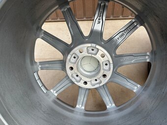 G63 AMG 20 nové Pirelli 5x130 Mercedes G63 AMG - 10