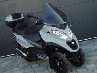 PIAGGIO MP3 500 HPE 2021 ABS ASR ZPÁTEČKA ,,B" řidičák - 10