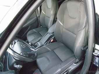 Volvo V40 2.0 112kW odp. DPH - 10