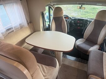 Obytný vůz Roller Team Granduca Garage - 10