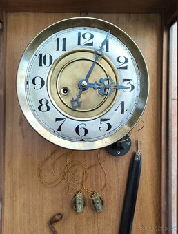 krásné zdobené secesní dvouzávažové hodiny - 10