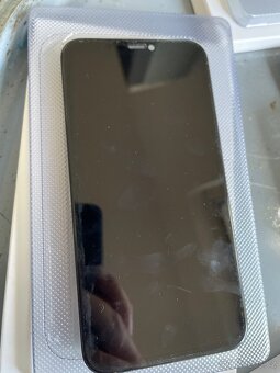 Displeje pro iPhony - 10
