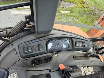 TRAKTORBAGR FIAT – KOBELCO FB 110.2 - 10
