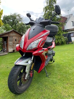 Maxon Matador 125 rodinný skútr. - 10