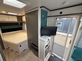 Dethleffs C’go 495 ~ francouzská postel - 10