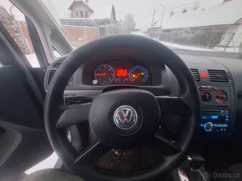 Volksvagen Touran - 10