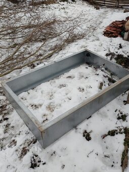 Různá technika. - 10