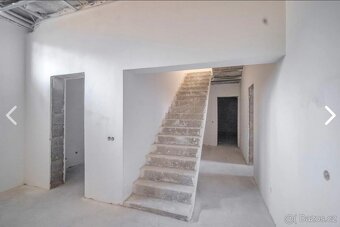 VILLA - Brandysek  540m2 - 10