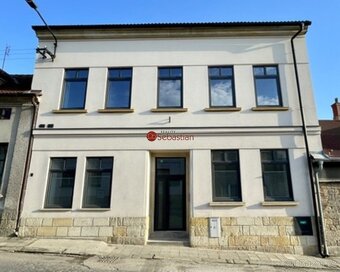 K pronájmu moderní, světlý byt 2+kk, 33 m², Hořice, ul. Slad - 10