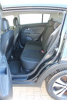 Kia Sportage 1.7CRDI 85kW LED 1.MAJ 2014 P.SENZORY TEMPOMAT - 10