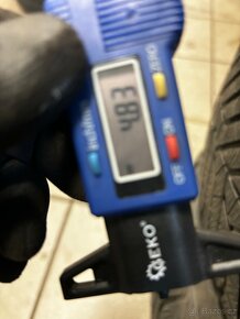 Pneumatiky 235/60R18 - 10