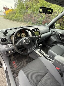 TOYOTA RAV4 2.0 110kW, AUTOMAT, 4x4, KLIMA, BEZ KOROZE - 10