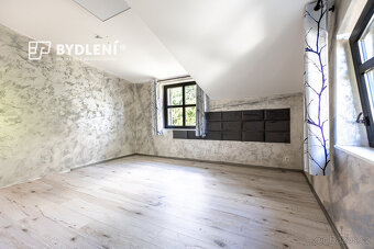Prodej rodinného domu 181,9 m², pozemek 593 m², ulice K Plov - 10