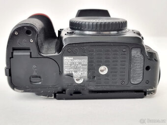 NIKON D750 (nová závěrka) + GRIP + příslušenství - 10