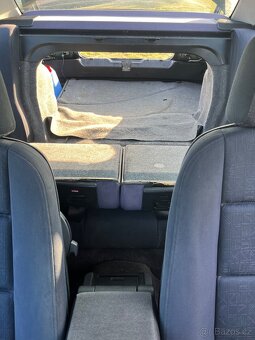 BMW e36 1.8is coupe - 10