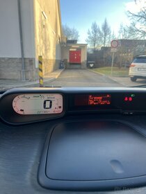 Prodam Citroen C3 Picasso 2012 po generalce motoru 1.6hdi 82 - 10