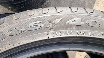 Letní pneu 235/40/19 Pirelli - 10