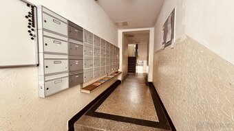 Pronájem byty 1+kk, 24 m2 - Praha - Žižkov, ev.č. 00054 - 10