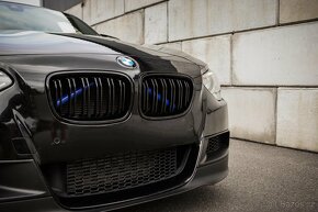 BMW M135i M-Performance Manuál - 10