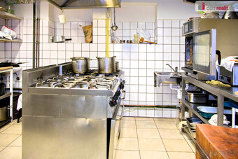Zavedená restaurace Heller, Doksy - 10