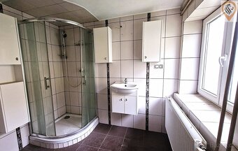 Dům se stodolou v Běšinech, Šumava blízko. - 10