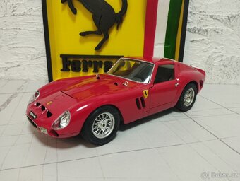 Ferrari 250 GTO 1962 1/18 Bburago - 10