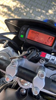 Aprilia sx 125 supermoto - 10
