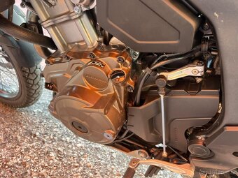 Honda CRF 1100 L Africa Twin (2023) stav nového, 16 tis.km - 10