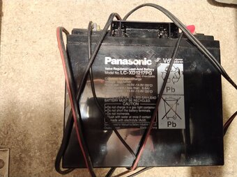 NA PRODEJ ZAVAZECI LOD SPORT CARP PROFI S PRISLUSENSTVIM - 10