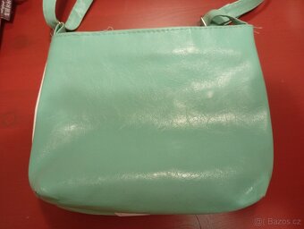 Dětské dívčí kabelky tři kusy - 10