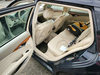 Mercedes Benz E320 - 10