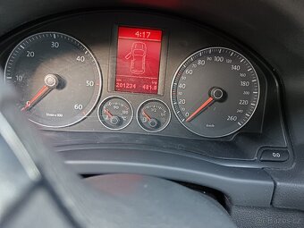 Volkswagen Golf Plus 2.0 TDI - 10