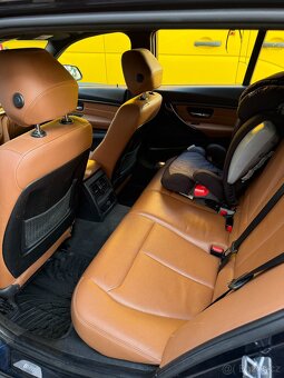 BMW 320D Luxury Line - 10