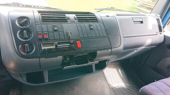 Hákový nosič kontejnerů Mercedes Atego 815 - 10