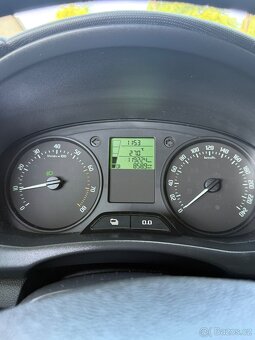 Škoda Fabia 1.2 HTP 44kw - 10
