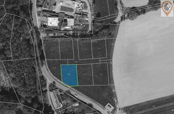 Atraktivní stavební parcela 838 m² v nové zástavbě obce Vese - 10