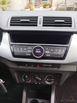 Škoda Fabia combi 3 Rok 2015, Najeto 167 000km - 10