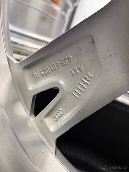 R20 AUDI E TRON GT RS 4X DISK - 10