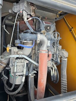 Liebherr R924 LC - 10