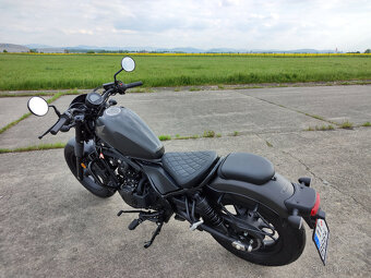 Honda Rebel Special Edition – stav nové motorky - 200 km naj - 10