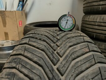 2x celoroční pneu Michelin 225/45R17 - 10