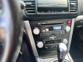 Subaru Legacy Outback 2008 2.5i 121kW LPG + TAŽNÉ - 10