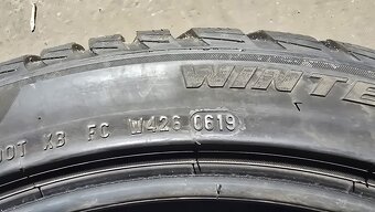 Zimnímatiky pneu 235/40/19 Pirelli - 10
