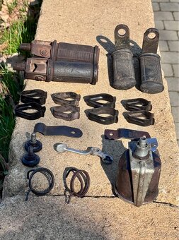 ČZ 125 B T 125 150 C - díly - 10