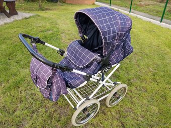 Retro proutěný kočárek dvojkombinace pro miminko - 10