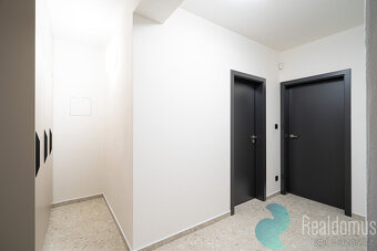 Pronájem nadstandardního bytu 2+kk, 57,6 m², B. Smetany, Čes - 10